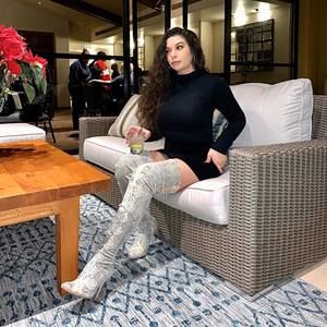 Meet your Posher, Brandy